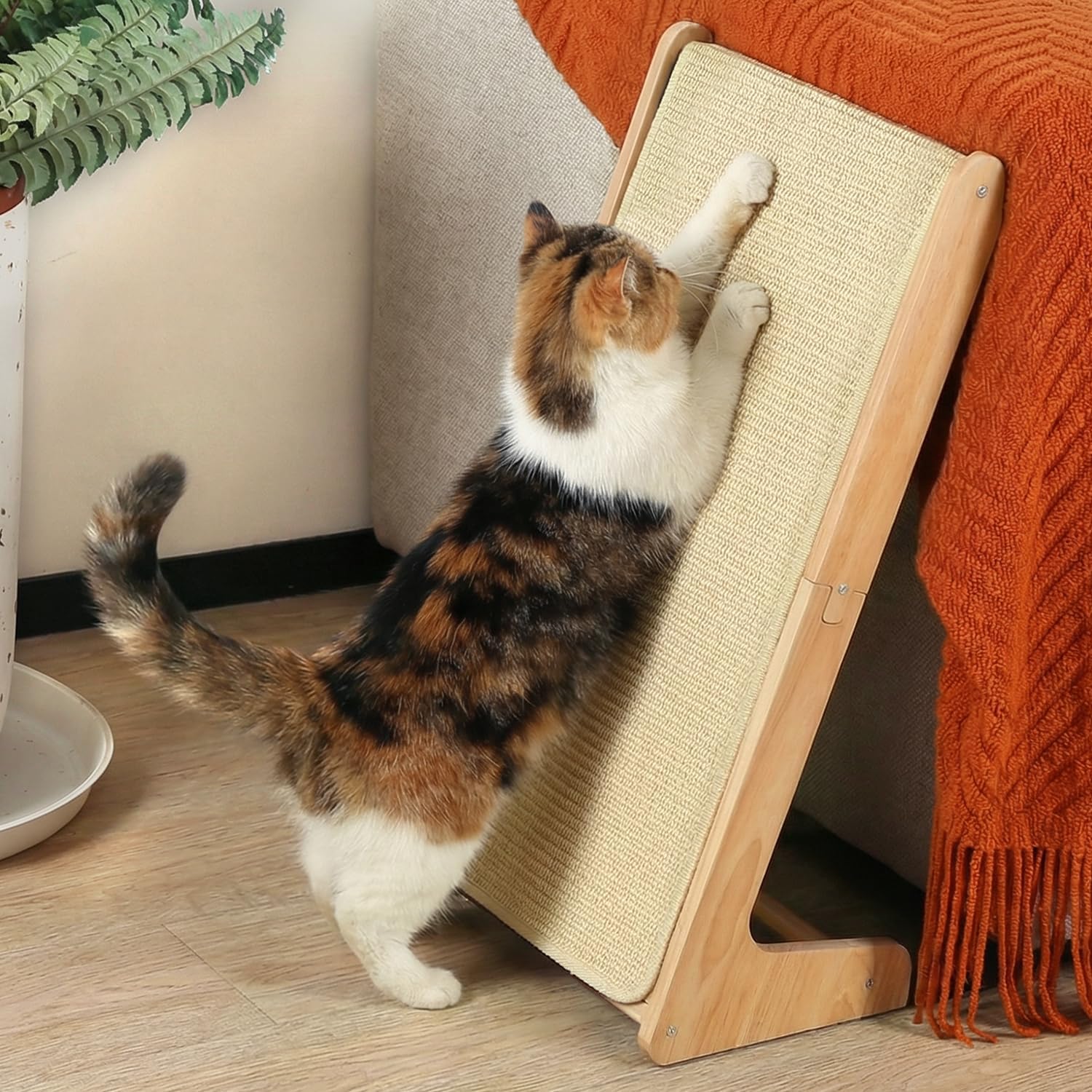 81SsxPHCfHL._AC_SL1500_.jpg Natural Sisal L-Shaped Cat Scratcher Tall - Image 1